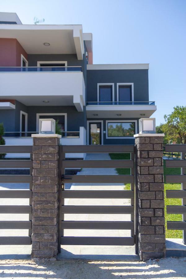 Apartamento L&S House Nikiti  Exterior foto